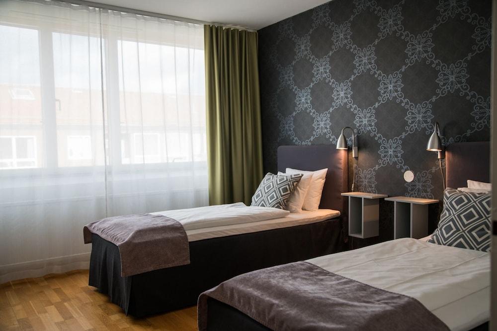 City Central Hotel Oerebro By First Hotels Exterior foto